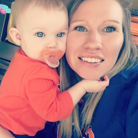 Meet your Posher, Holly - Picture 1 of 1